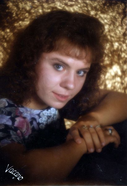 Dana_030.jpg - Original filesize: 3221587. Compressed using: Extreme method. TQ: 60. Source: jp�